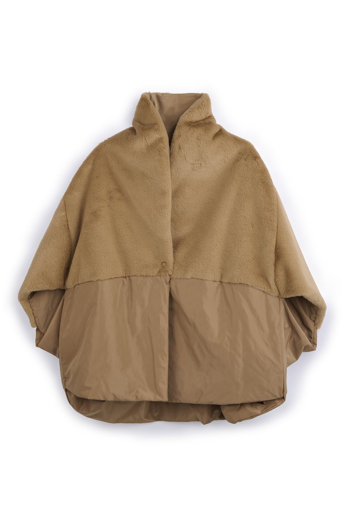 Poncho Donna Elegante in Poliestere, Mantella Donna Oversize con Effetto Pelliccia e Tessuto Liscio, Capospalla Donna Invernale Casual Chic.